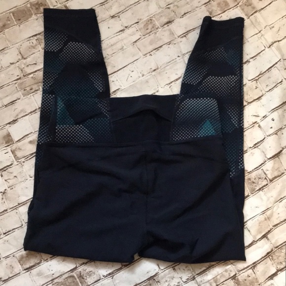 Athleta pants🔴 - Picture 4 of 5